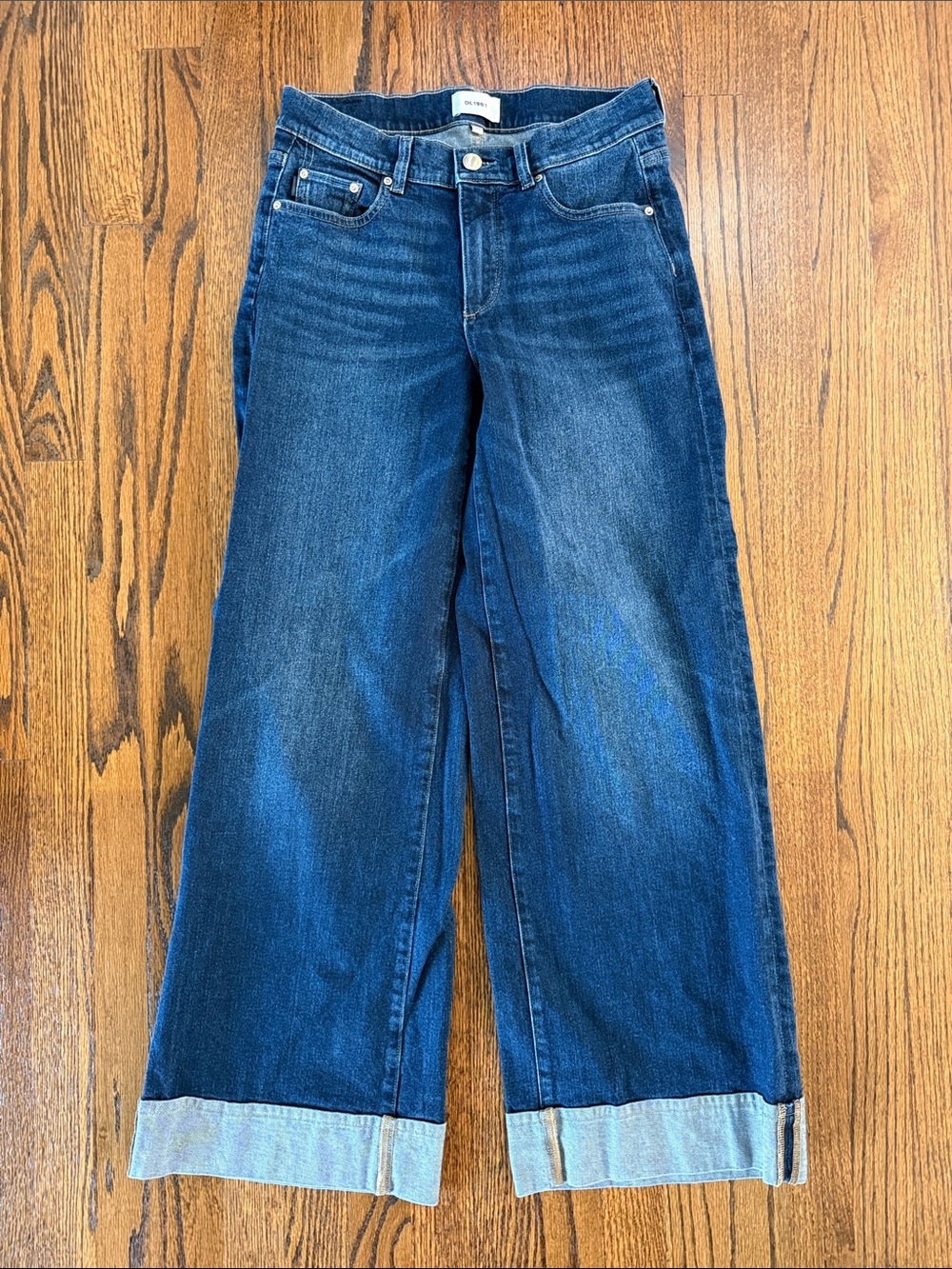 DL1961 Women’s 25 Indigo Wide-Leg Cuffed Jeans